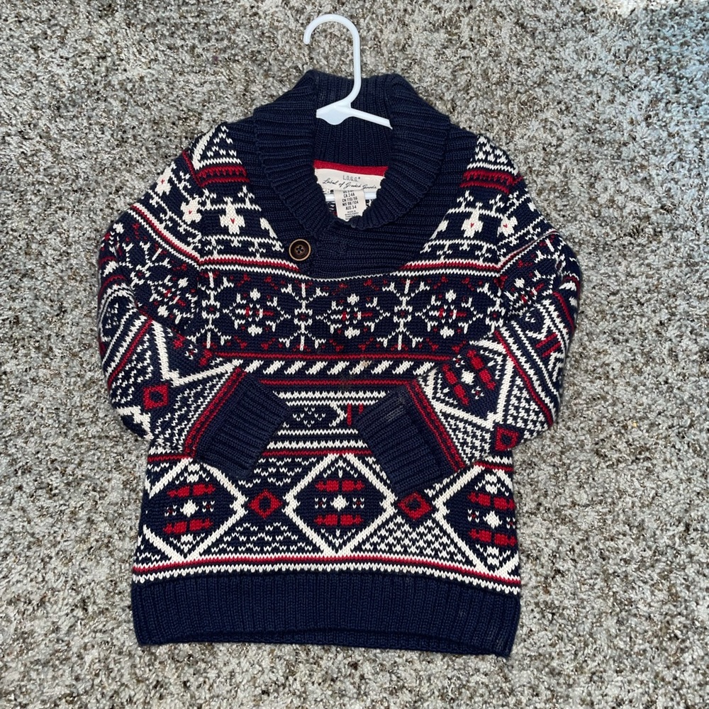 Beautiful winter h&m sweater